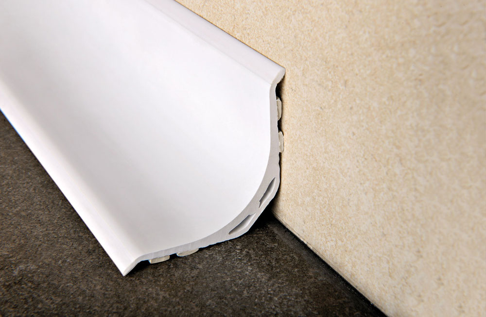 Плинтус для ванной комнаты, рекомендации по подбору